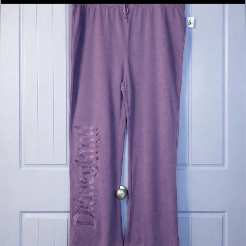 Disneyland Resort Logo Embroidered Joggers~Size 1X (16-18) 2X (18-20)~NWT - Picture 2 of 12